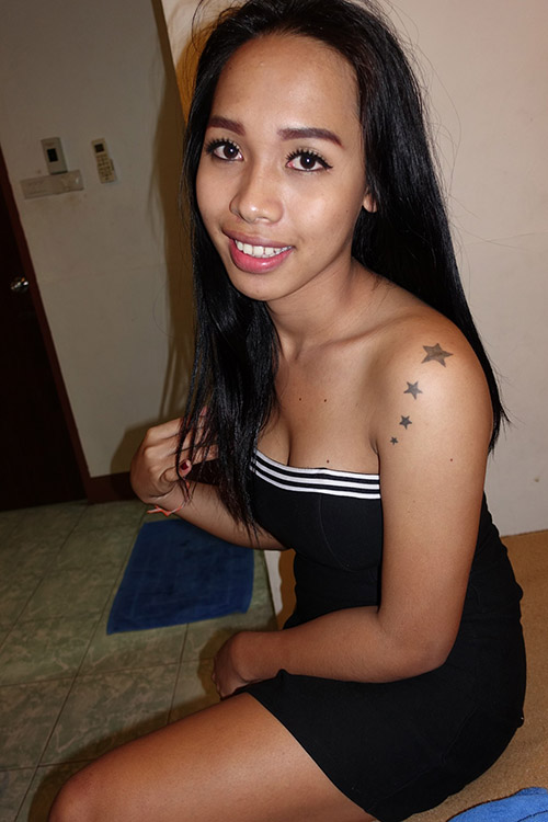 Latest LadyboyGold Photo Update